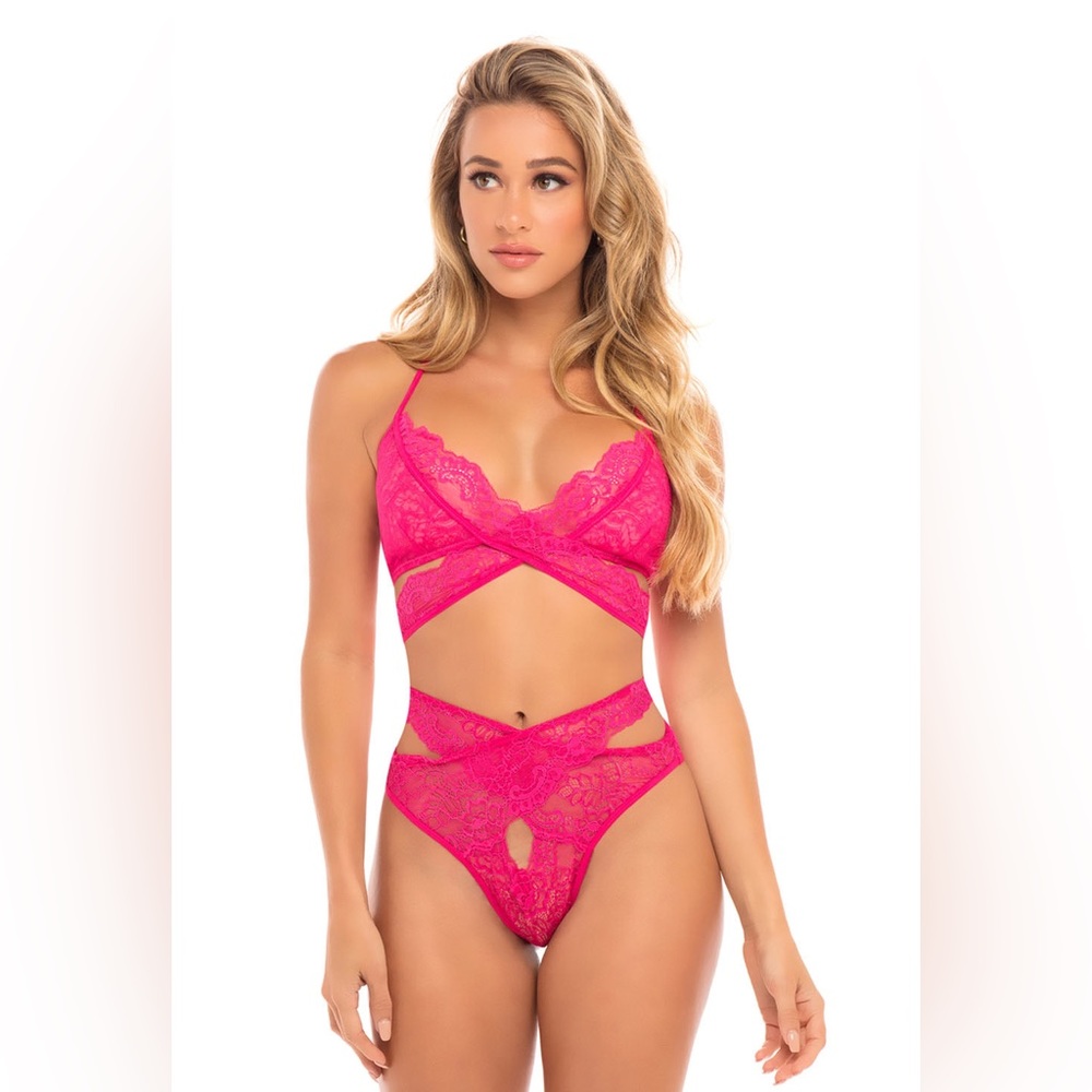 Oh La La Cheri bright rose cut out galloon lace bra set S/M size